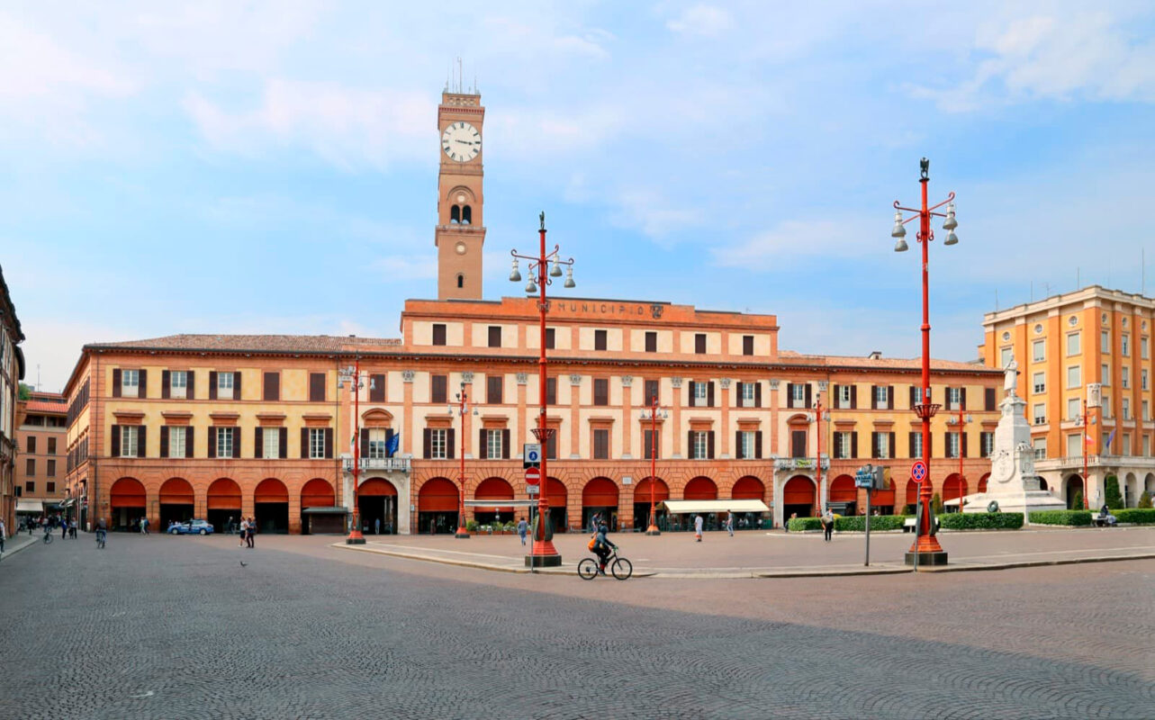 Provincia Forli piazza